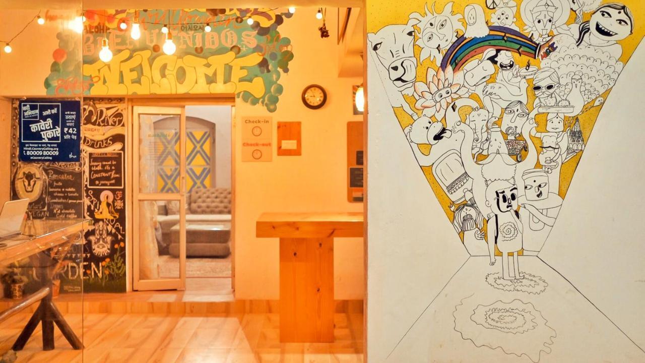 International Travellers' Hostel By Ith Stays Варанаси Екстериор снимка